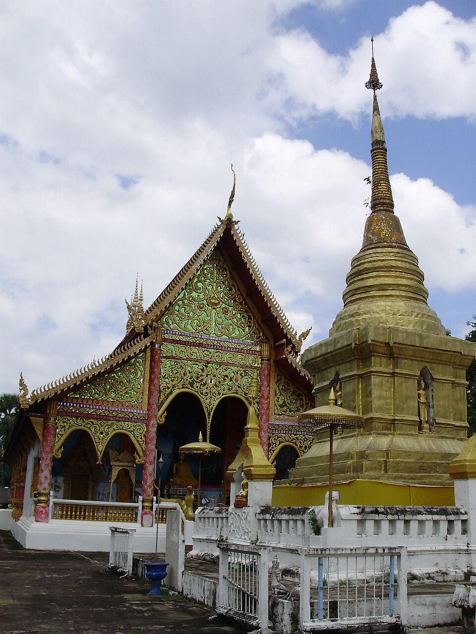 รูปถ่ายของ วัดเจริญเมือง — วัด-สิ่งศักดิ์สิทธิ์ ในเชียงราย ถ่ายโดย Sarawut VRW · Photograph of Wat Charoen Mueang, Wats & Sacred Places in Chiang Rai, by Sarawut VRW